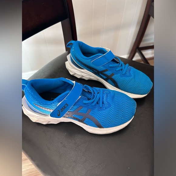 Boys ASICS - Picture 1 of 1